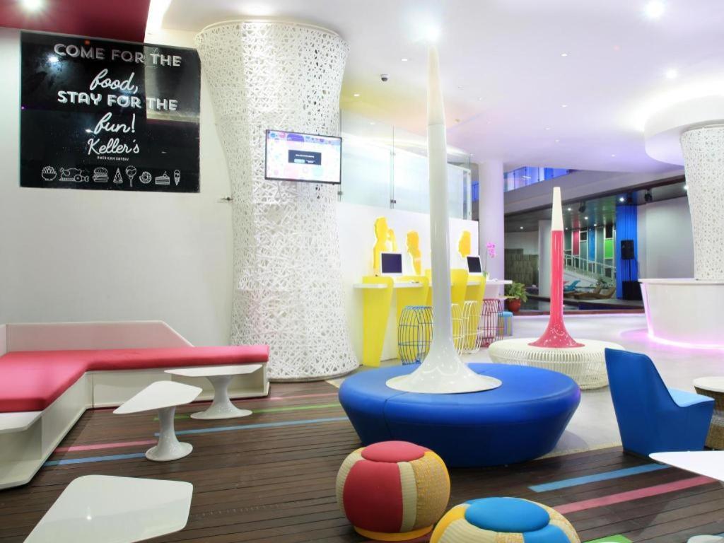 Berry Glee Thematic Hotel Kuta Lombok Extérieur photo